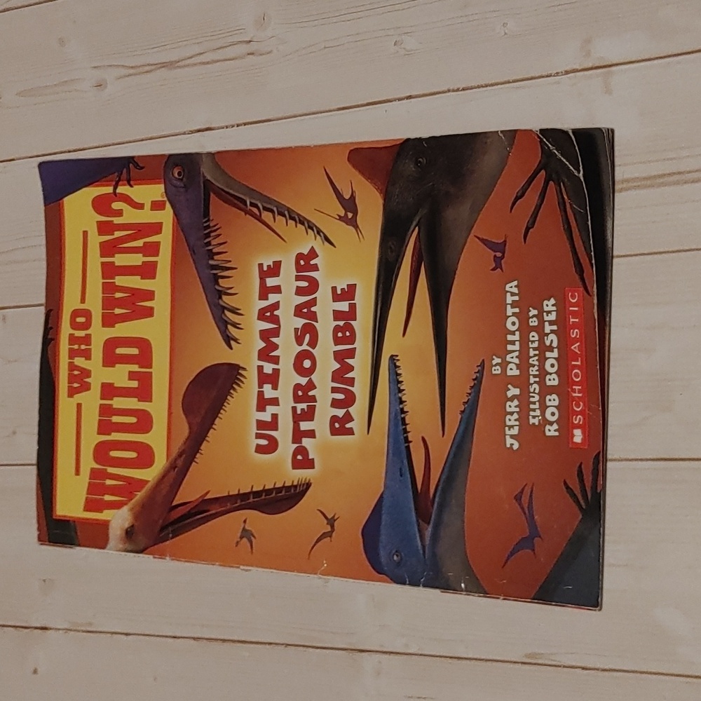 3/$13 Easy Reader Who Would Win? Ultimate Pterosaur Rumble Book